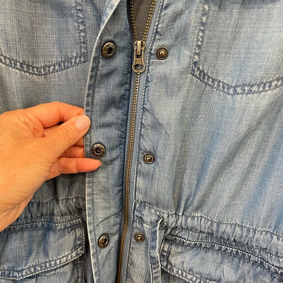 Denim Jean Utility Jacket - size M - Picture 11 of 14